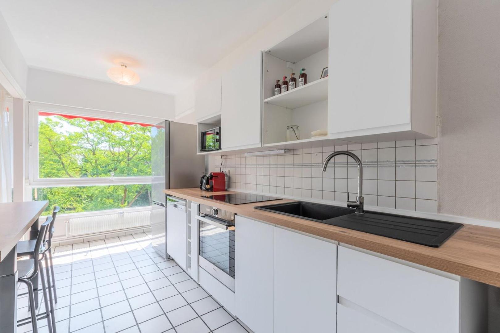 Spacious 3 Bedroom Apartment & Private Parking! Lambersart Exteriér fotografie